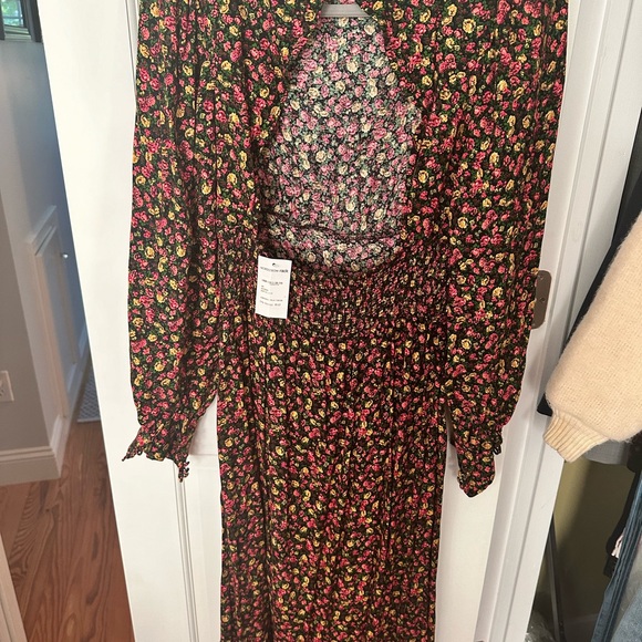 New floral high low dress with open back - Picture 2 of 6